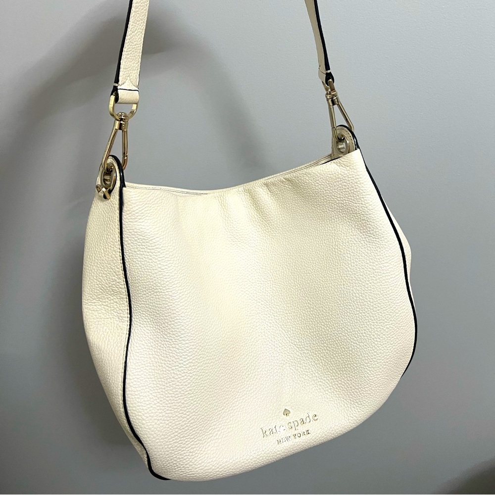 White Kate Spade Bucket Bag